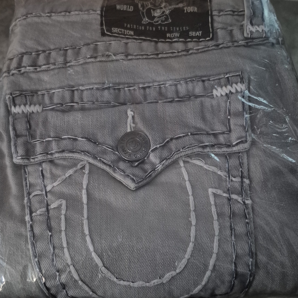 True Religion Men's Light Gray Slim Relaxed Skinny Jean Sz. 36 NWT